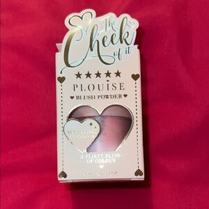 P.Louise Blush Powder in Pink